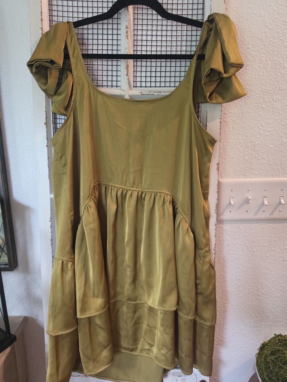 Scoop Satin Mini Bow Dress - Picture 4 of 4